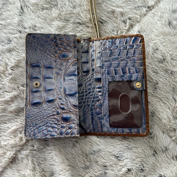 Brahmin Crocodile Embossed Wristlet Wallet - Picture 6 of 7